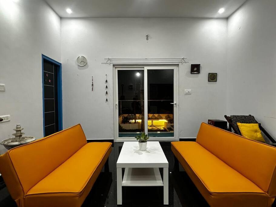 Serenity Farm Stay Hampapura ภายนอก รูปภาพ