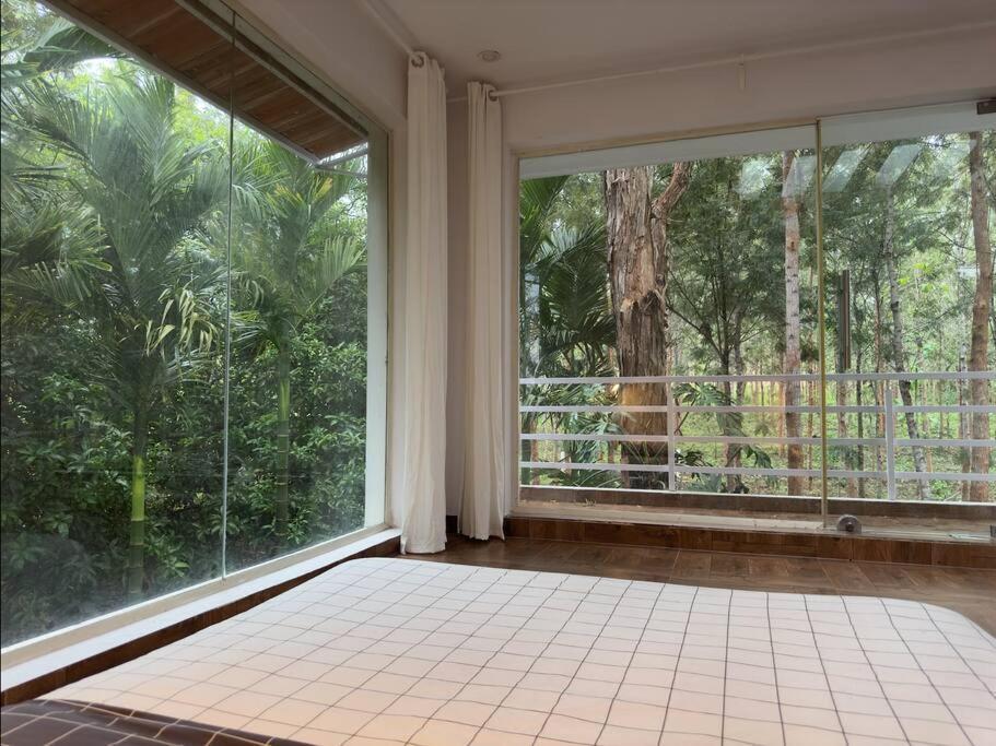 Serenity Farm Stay Hampapura ภายนอก รูปภาพ